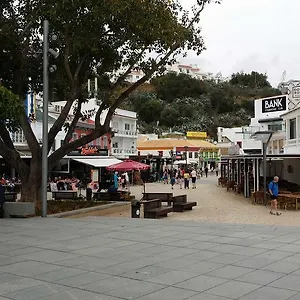  Apartment Near The Portugal