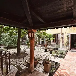Apartment San Marco Garden House, Venedig